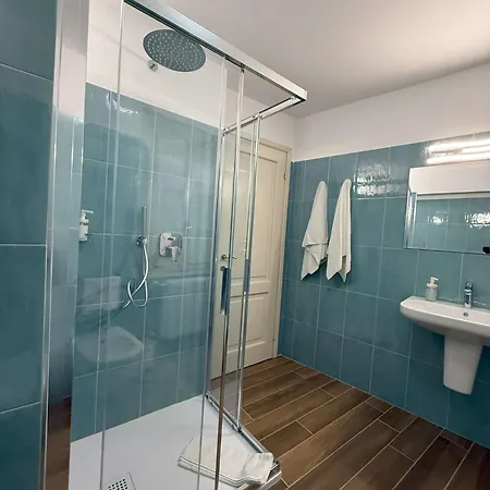 Piazzetta Del Castello Appartement Cernobbio